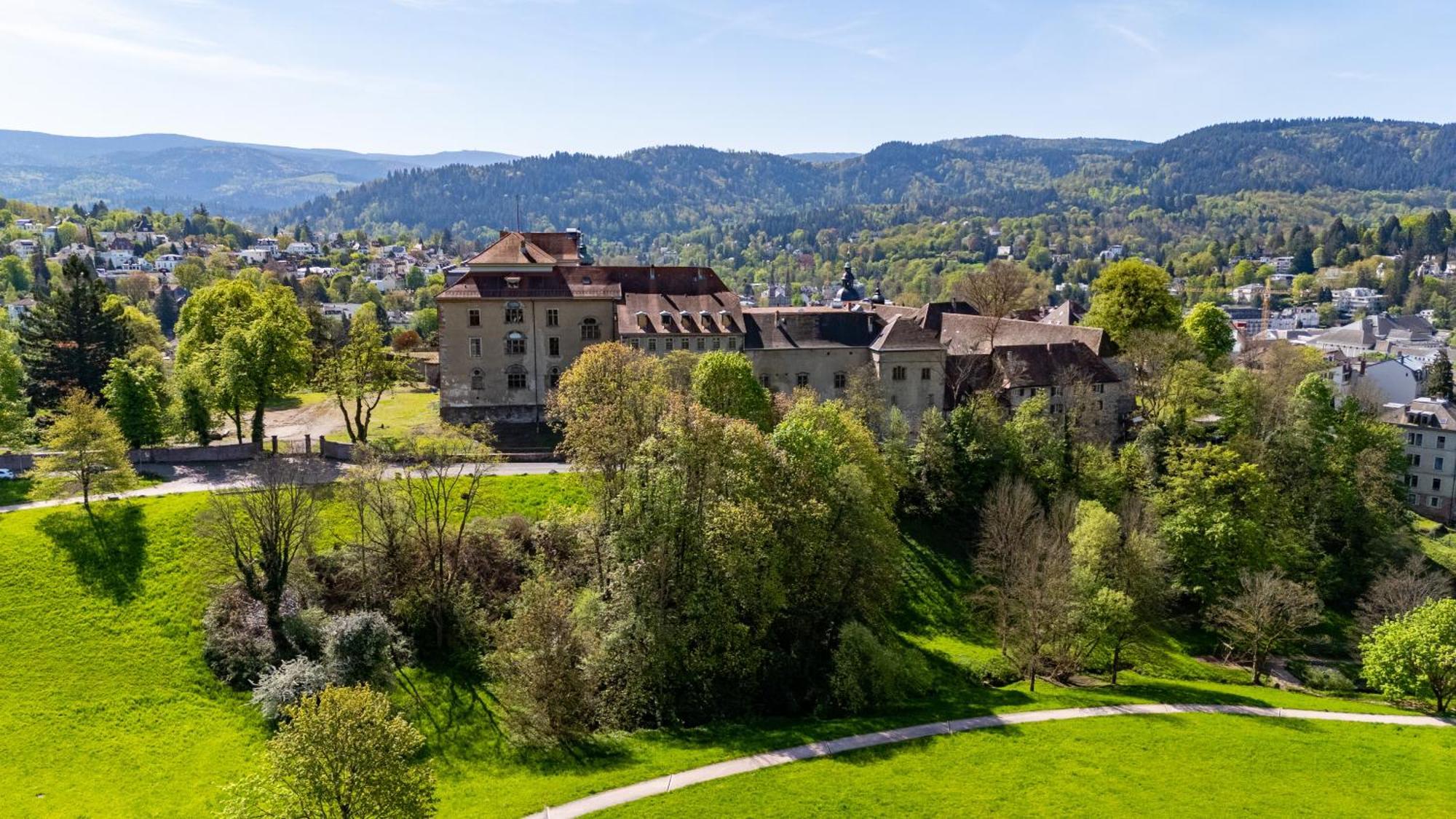 Gemuetliche Wohnung Im Herrenhaus Baden-Baden Exterior foto